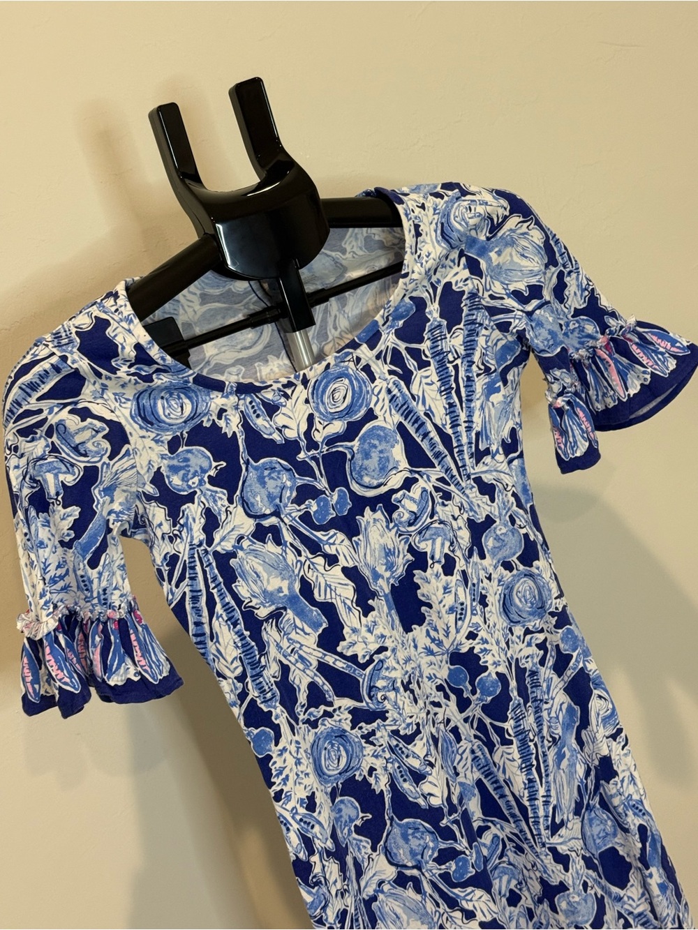 Lilly Pulitzer Blue & White Floral Ruffle Sleeve Shift Dress – XS - Picture 3 of 10